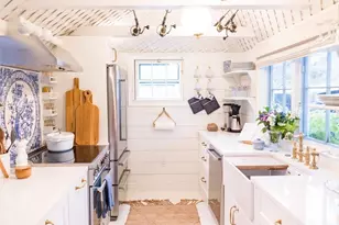 7 Bank St, Nantucket, MA 02564 - Photo 5