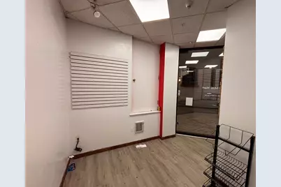 1365 Main St #135, Springfield, MA 01103 - Photo 7