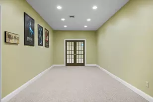 6 Ashley Ct, Lynnfield, MA 01940 - Photo 27