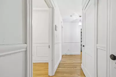 41 Linnaean St #1A, Cambridge, MA 02138 - Photo 5