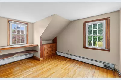 8 North St, Bridgewater, MA 02324 - Photo 23