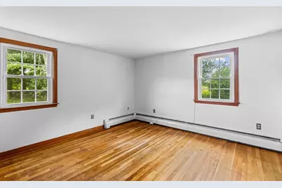 8 North St, Bridgewater, MA 02324 - Photo 15