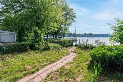 6 Franklin St, Braintree, MA 02184 - Photo 13