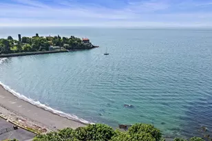 51 Cliff St, Nahant, MA 01908 - Photo 3