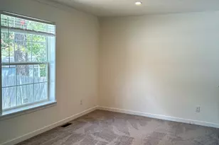 160 Booth St, Tewksbury, MA 01876 - Photo 9