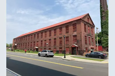 107 Lyman St, Holyoke, MA 01040 - Photo 1