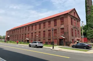 107 Lyman St, Holyoke, MA 01040 - Photo 1