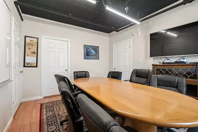 22 Laurel St, Leominster, MA 01453 - Photo 11