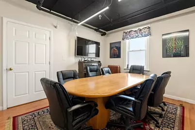 22 Laurel St, Leominster, MA 01453 - Photo 9