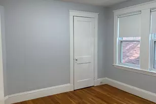 18 Symmes St, Boston, MA 02131 - Photo 9