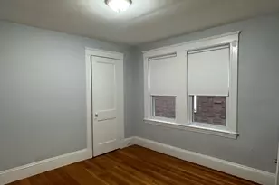 18 Symmes St, Boston, MA 02131 - Photo 3