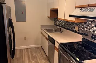 235 State St, Springfield, MA 01103 - Photo 9