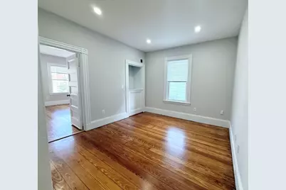 71 Saxton St #2, Boston, MA 02125 - Photo 5