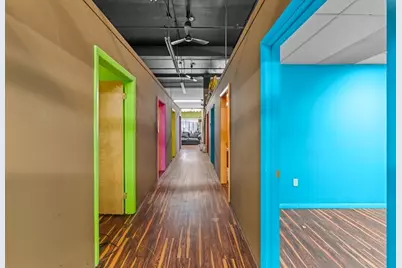 1637 Acushnet Ave, New Bedford, MA 02746 - Photo 11