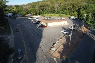 82 Wheelock Ave, Millbury, MA 01527 - Photo 5