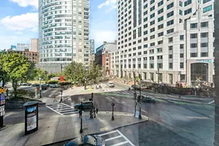 70 Lincoln St, Boston, MA 02111 - Photo 27