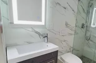 18 Grove St, Boston, MA 02114 - Photo 11