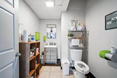 218-226 Saint James Blvd, Springfield, MA 01104 - Photo 15