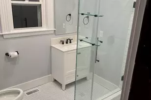 35 Lincoln St, Winthrop, MA 02152 - Photo 7