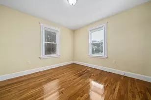 742 River St, Boston, MA 02136 - Photo 9