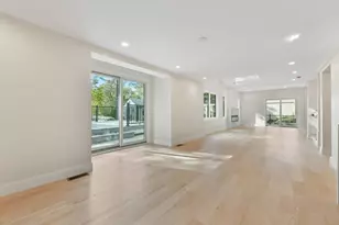 72 Wallis Rd, Brookline, MA 02467 - Photo 17