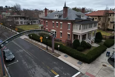 73 Chestnut St, Springfield, MA 01103 - Photo 3