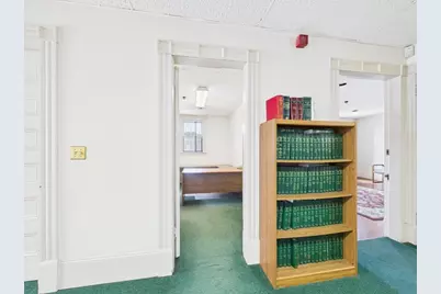 73 Chestnut St, Springfield, MA 01103 - Photo 31