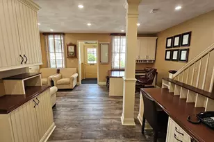 52-B Waltham St, Lexington, MA 02421 - Photo 9