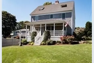 35 Sea St, Marshfield, MA 02050 - Photo 1