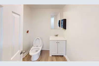 130 High St, Upton, MA 01568 - Photo 7