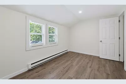 130 High St, Upton, MA 01568 - Photo 33