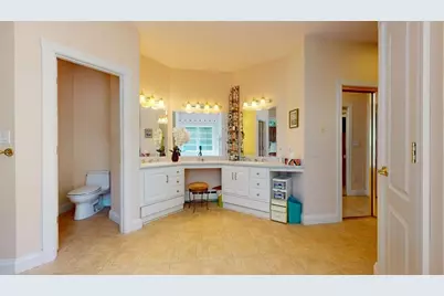 40 Country Club Drive, Bridgewater, MA 02324 - Photo 23