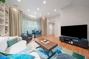 81 Glen Rd, Brookline, MA 02445 - Photo 5