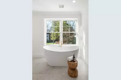 201 Lowell Road, Wellesley, MA 02481 - Photo 23