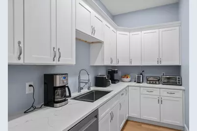 105 Lincoln St, Northborough, MA 01532 - Photo 9