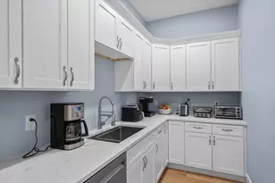 105 Lincoln St, Northborough, MA 01532 - Photo 9