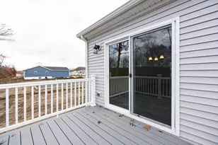 121 E Washington St, North Attleboro, MA 02760 - Photo 29