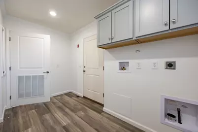 121 East Washington Street #13, North Attleboro, MA 02760 - Photo 27