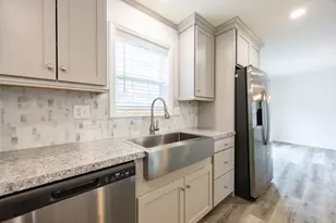 121 E Washington St, North Attleboro, MA 02760 - Photo 15