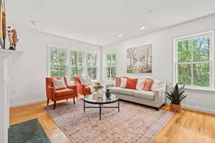 5 S Commons, Lincoln, MA 01773 - Photo 3