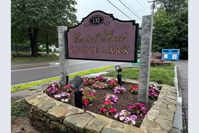 132 Central #213, Foxboro, MA 02035 - Photo 3