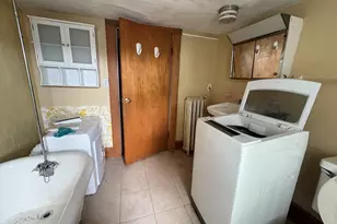 28 Woodward St, Newton, MA 02461 - Photo 17