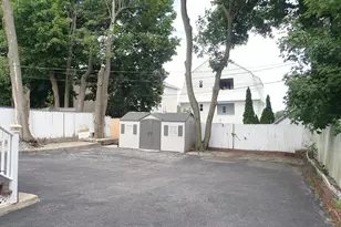 10 Almont Ave, Worcester, MA 01604 - Photo 11