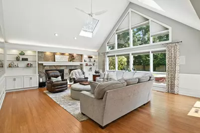 111 Ashford Road, Longmeadow, MA 01106 - Photo 13