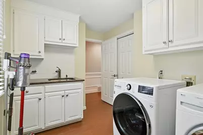 111 Ashford Road, Longmeadow, MA 01106 - Photo 17