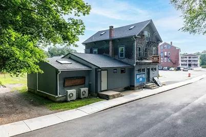 104 Canal St, Blackstone, MA 01504 - Photo 5