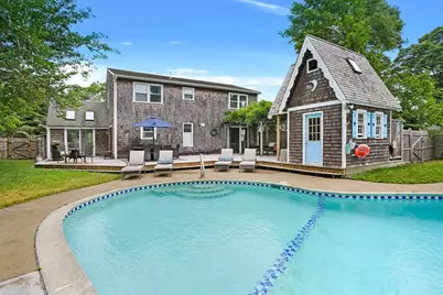 155 Skiff Ave, Tisbury, MA 02568 - Photo 3