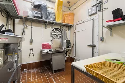 482-488 Belleville Ave, New Bedford, MA 02746 - Photo 37