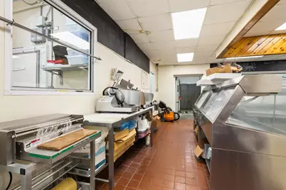 482-488 Belleville Ave, New Bedford, MA 02746 - Photo 11