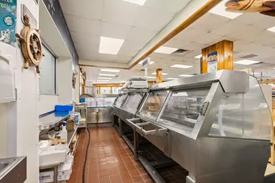 482-488 Belleville Ave, New Bedford, MA 02746 - Photo 15